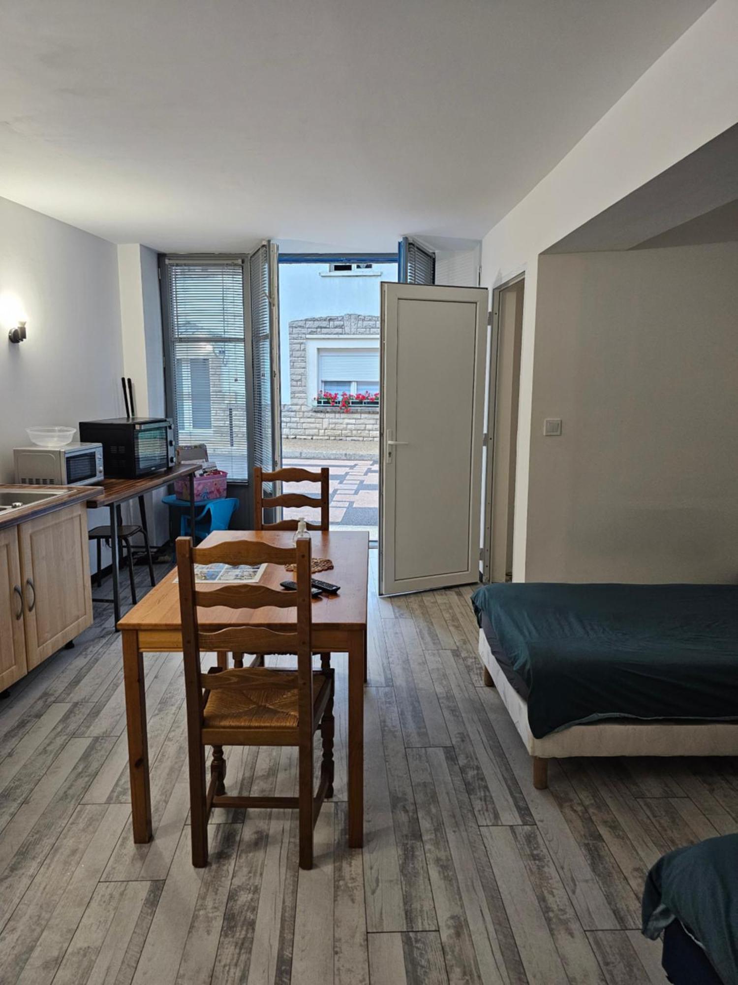 Studio Fains-Les-Sources Exterior foto